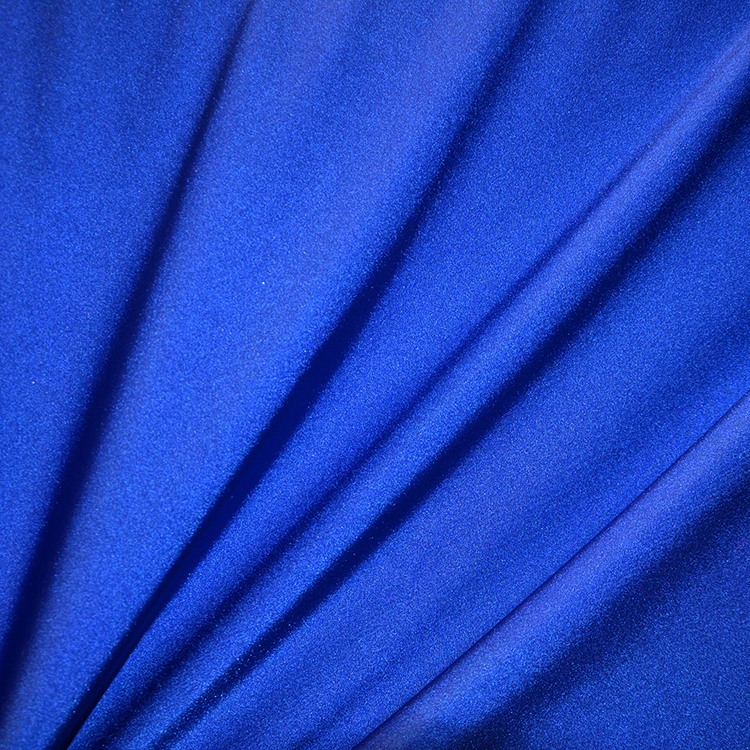 BLÅ - Royal
