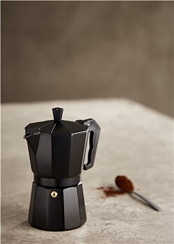 ESPRESSO MAKER - SVART