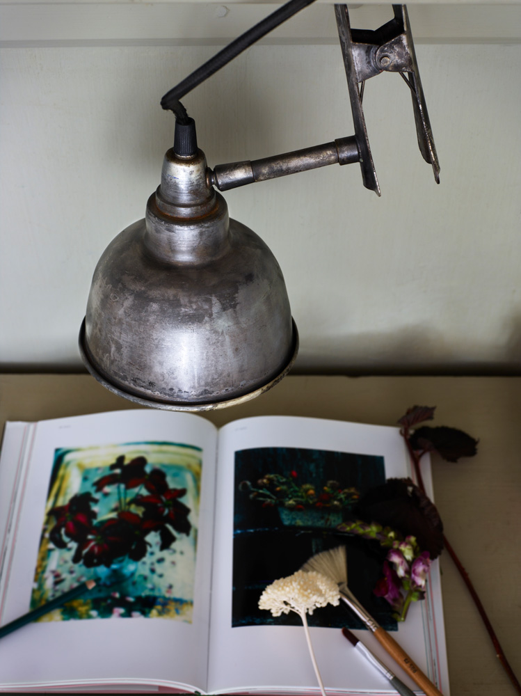KLÄMSPOTLAMPA - ANTIK SILVER - 2