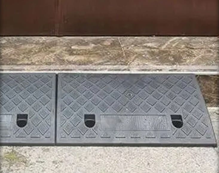 Uppkörningsramp 15cm, 1st ramp för biluppfart, kantramp, svart gummikomposit - 5