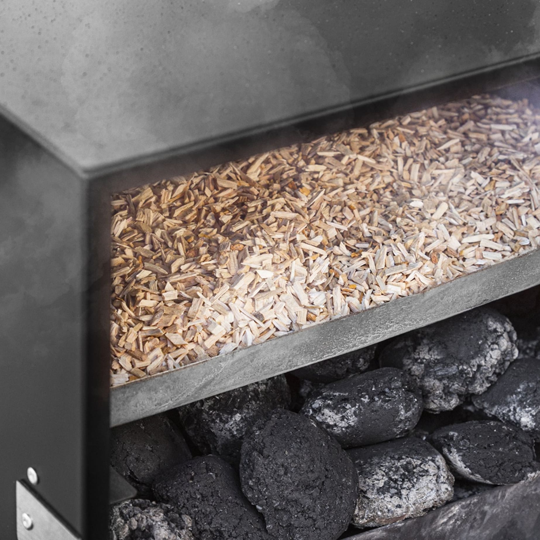 Grill- och rökspån mix, flis för rökar - alspån, bokspån, körsbärsspån, plommonspån - 2