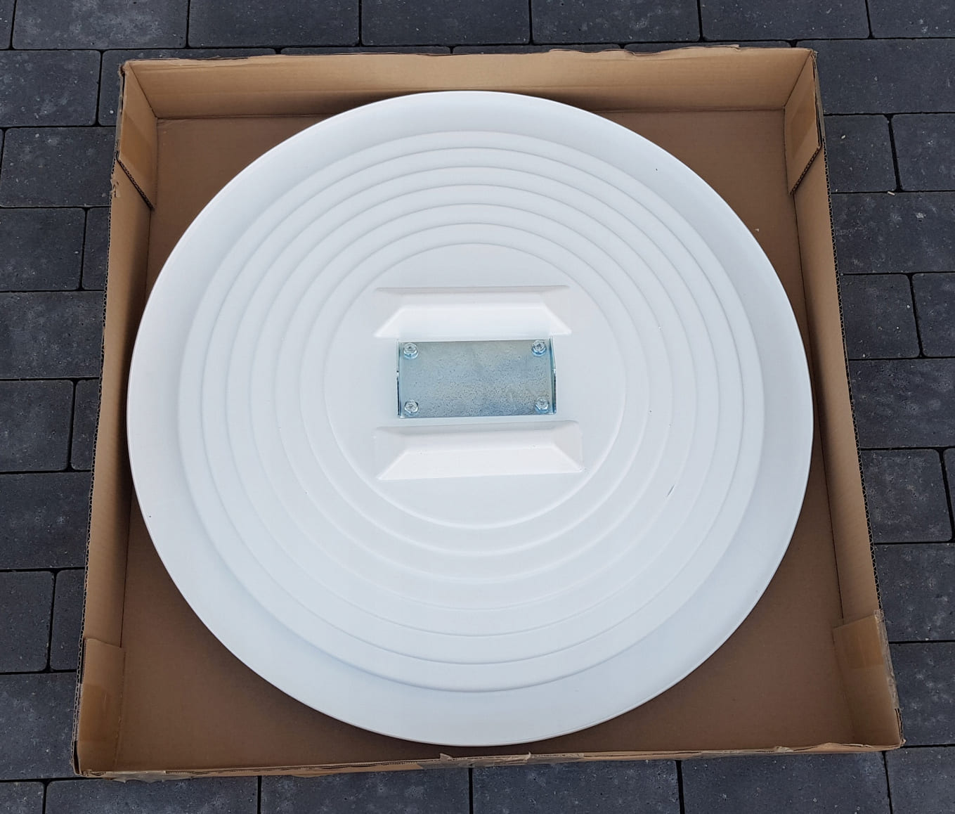Övriga12 Trafikspegel U-18a 60cm Akryl Vit/Röd Ram Rörfäste 2", Vägspegel Parkering - 4