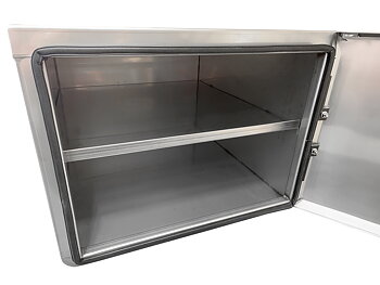 Verktygslåda 498x378x517 mm, rostfri med hyllplan, sidohängd