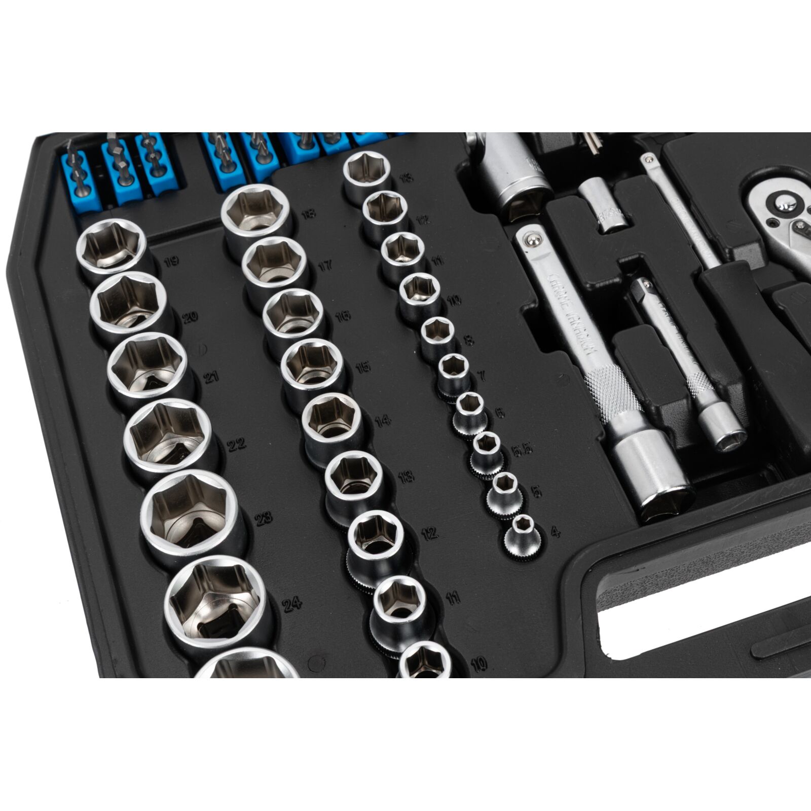 Mega Hylsnyckelsats 72st 1/2, 1/4, hylsor 4-27 mm, 2 spärrhandtag, bits m.m. - 5