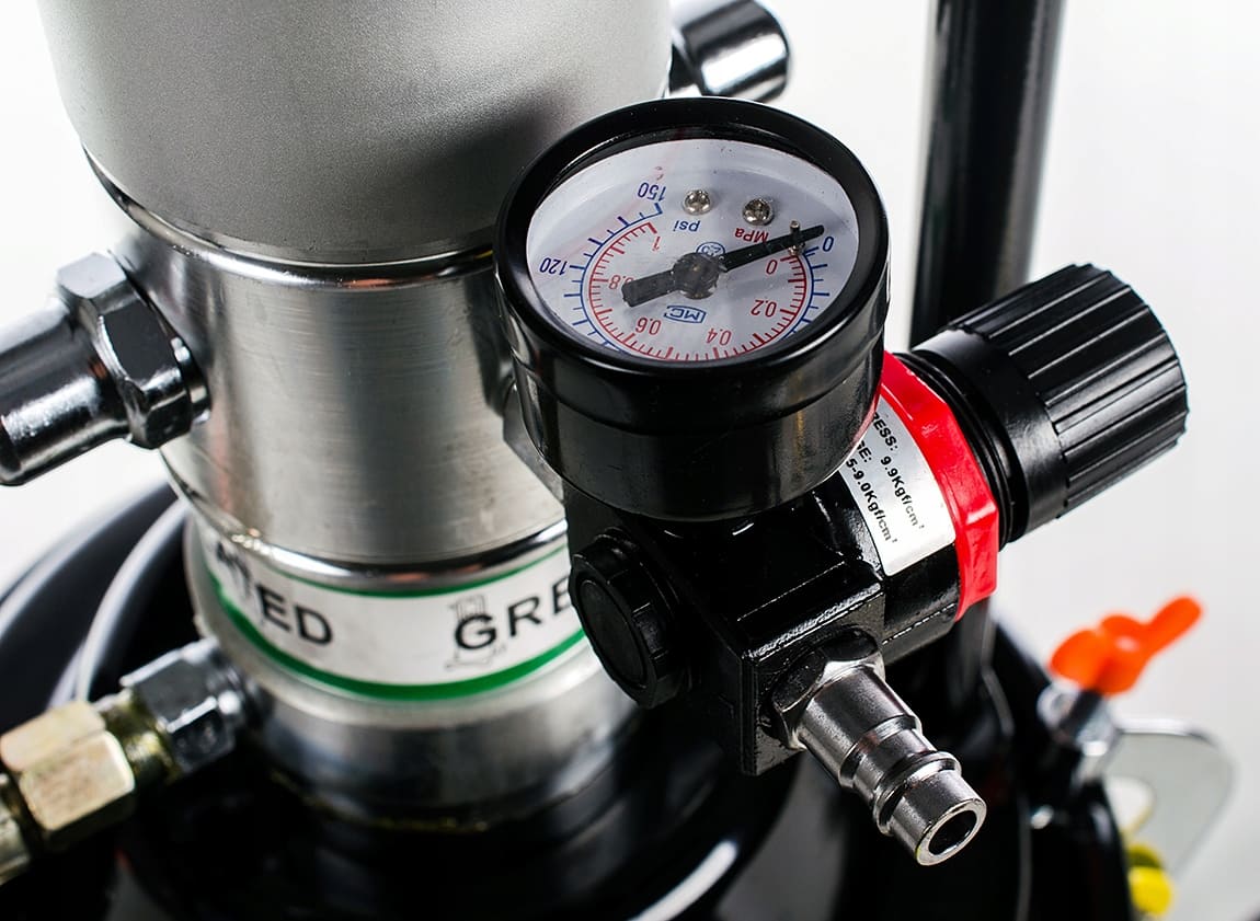 KRAFT&DELE Smörjpump 12L tryckluftsdriven, komplett sats med tillbehör - 3