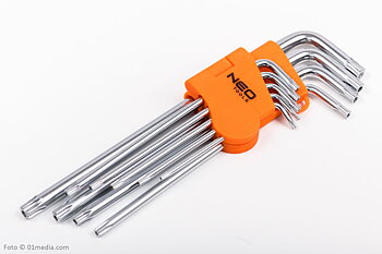 Insexnycklar TORX med hål, 5-kantiga l-nycklar, sats 9 st. TS10 - TS50, S2, NEO Tools
