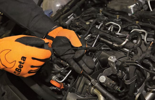 Gängsats för reparation av tändstiftsgängor 33 delar, BETA Tools - 3