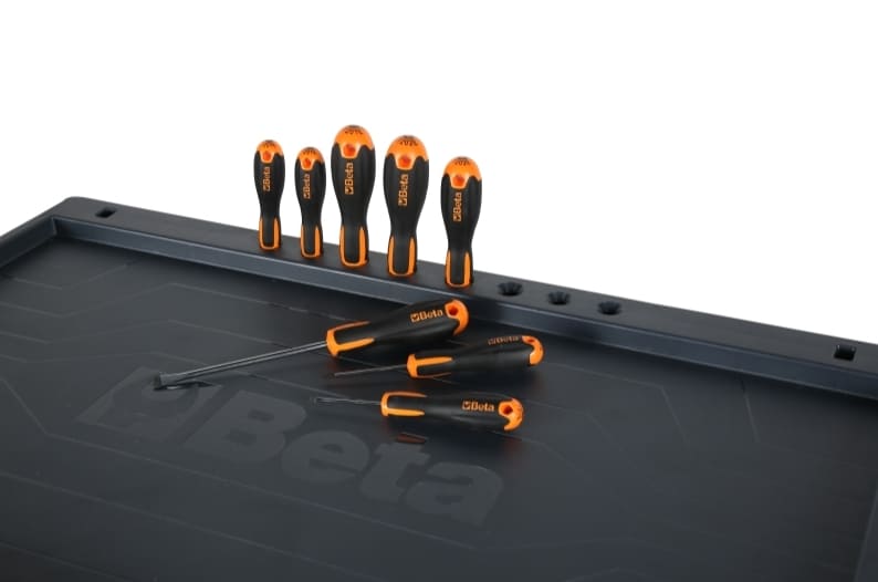 Verktygsvagn 7 Lådor 588 x 367 mm, Förstärkt ABS-arbetsyta, BETA Tools - Röd - 8