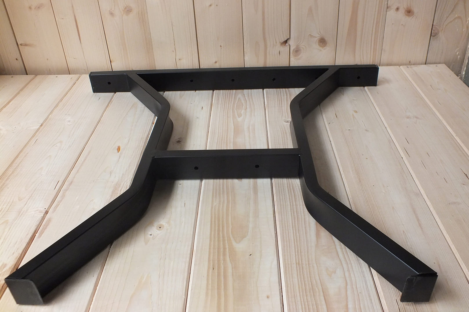 Övriga 3 Stålben till bord, 2st svarta pulverlackade massiva, höjd 66 cm, max bred 71 cm - 3
