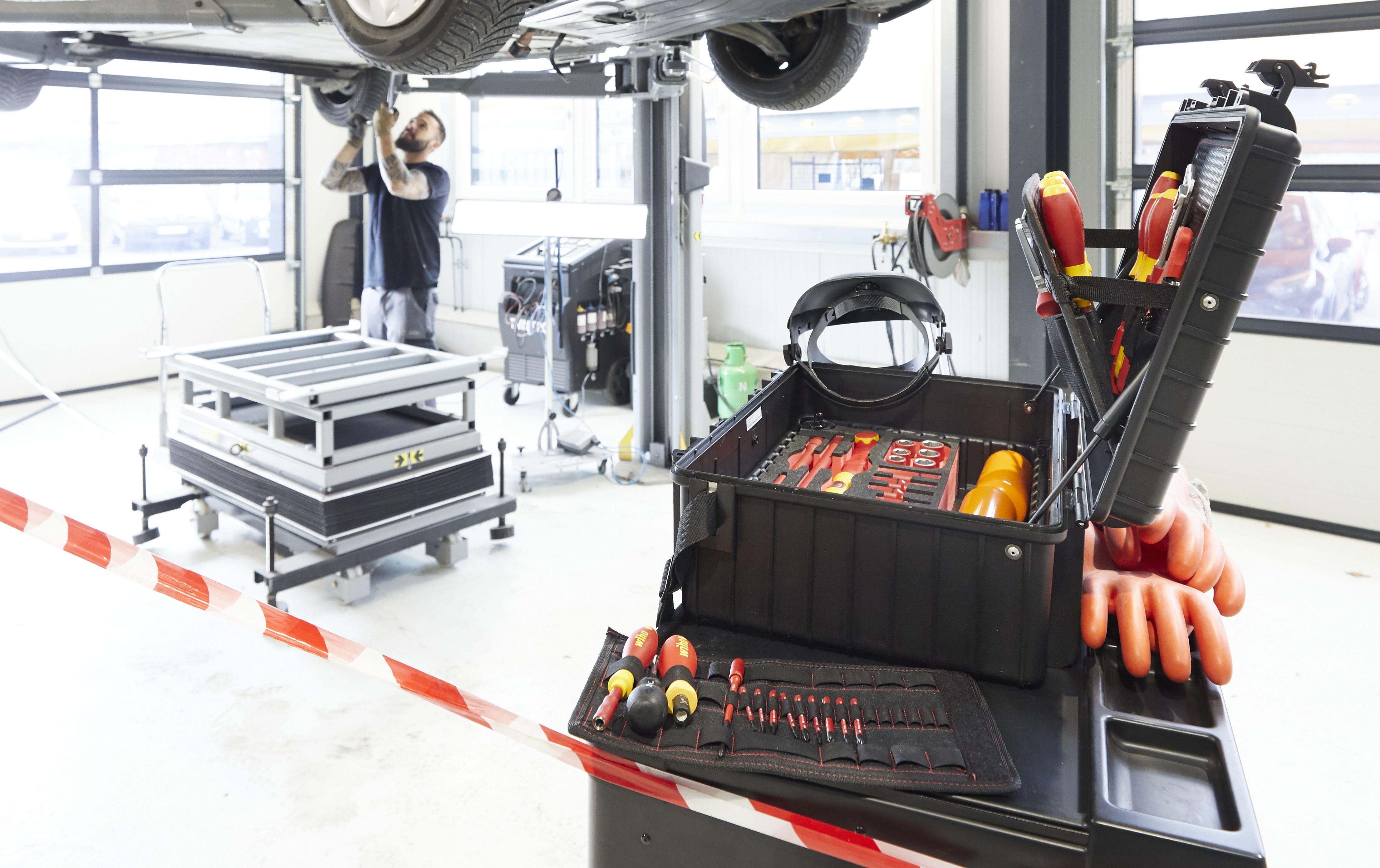 Verktygsväska XL eMobility, verktygssats, 77 delar VDE, WIHA - 3