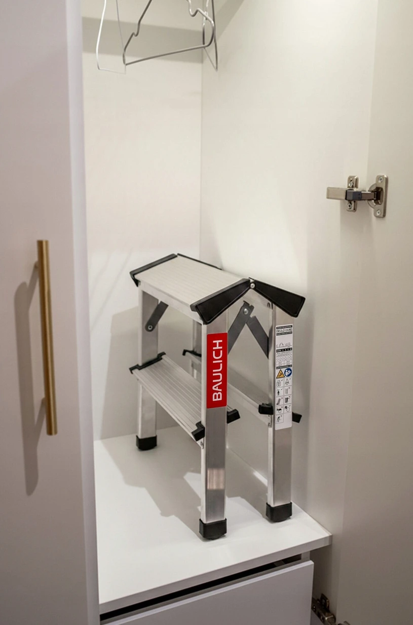 Pall 38 cm, hopfällbart mini stege, aluminium, max 125 kg, BAULICH - 9
