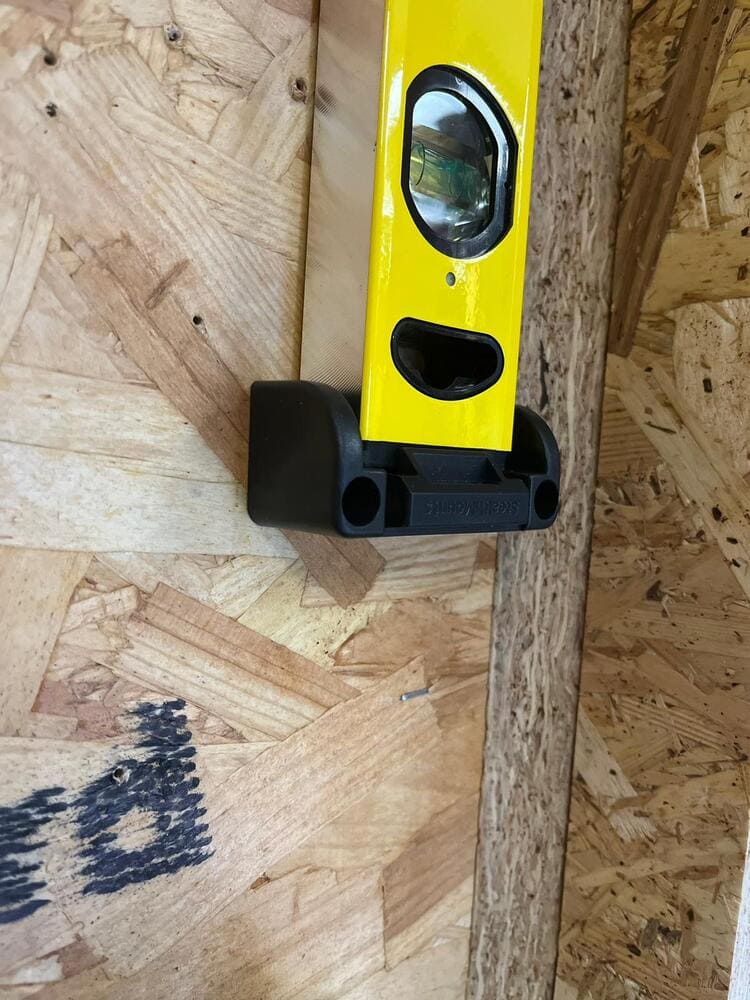 Stealth Mounts Universalfästen för vattenpass Slim, 2 par, STEALTHMOUNTS - 2