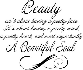 Beauty isn't about Väggord