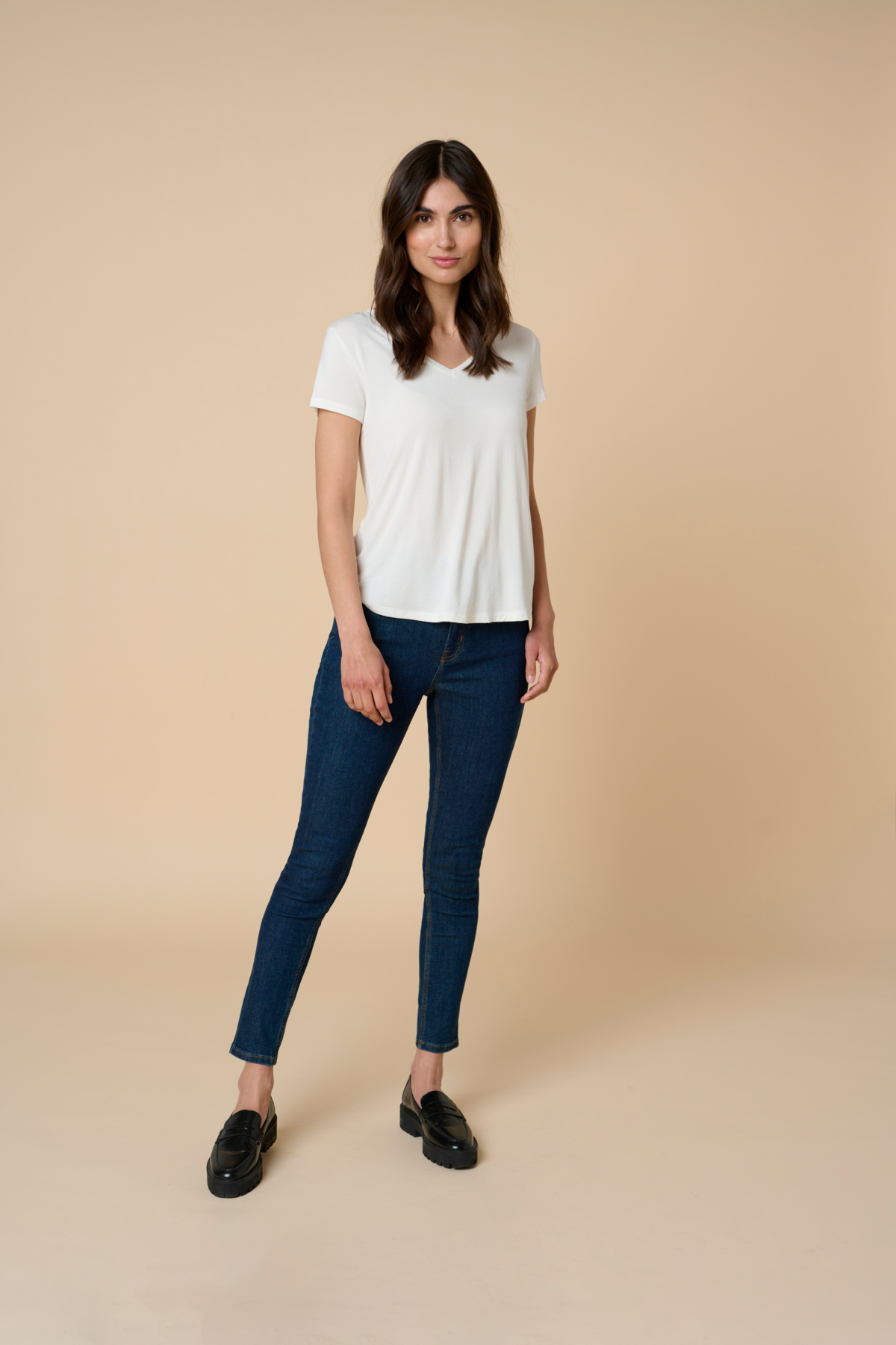 CUpoppy V-neck T-Shirt  Spring Gardenia