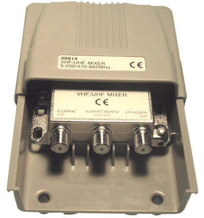 Mastfilter Vhf/uhf 2in 1ut Hf