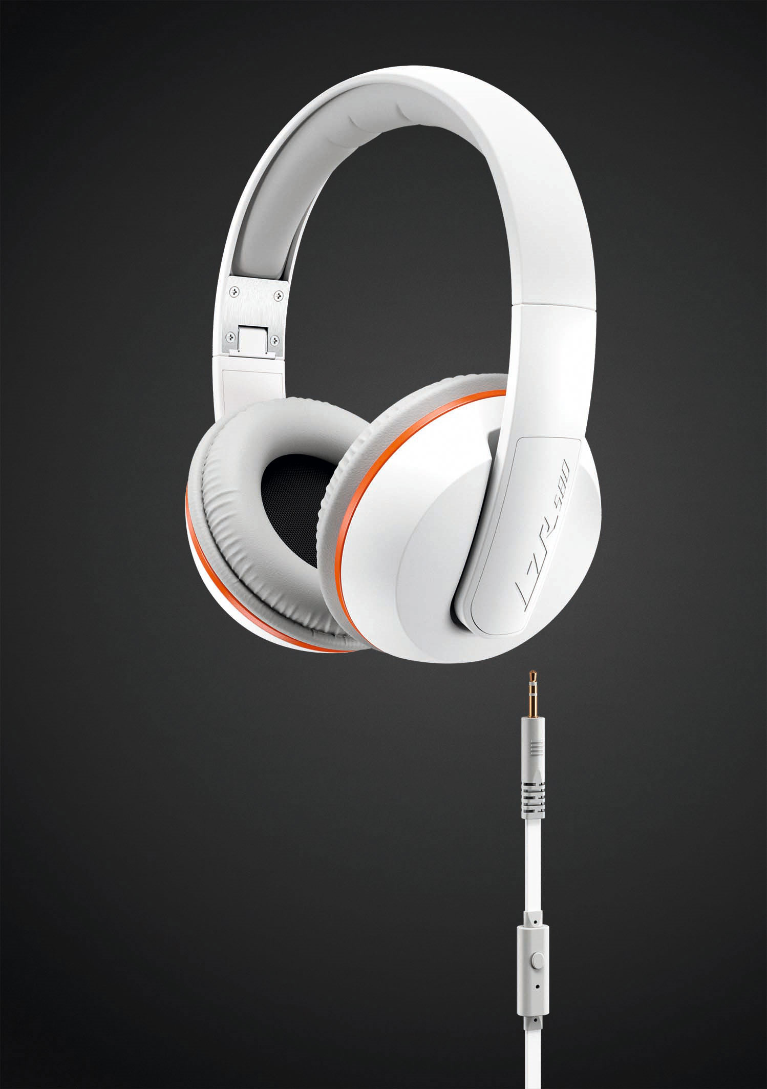 Magnat over-ear headphone