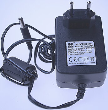 ROBERTS ACDC adpt 100-240