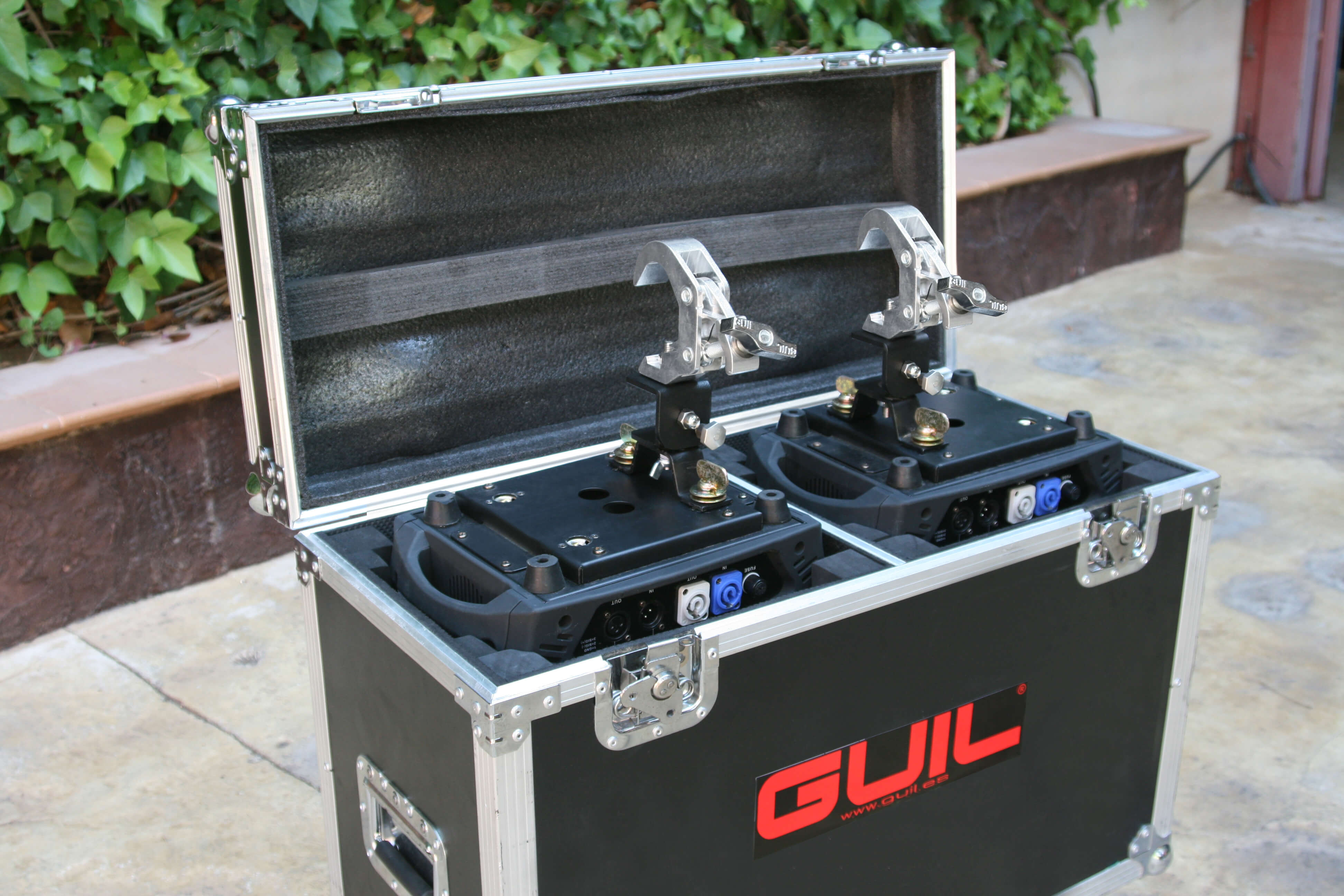 Hinge system for hook clamps and couplings - 4