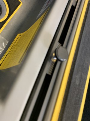 ASCR001 Thumb screws to replace rail fastening screws