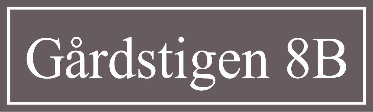 Gatunamnskylt Mellangrå, Times regular / Rak - 3