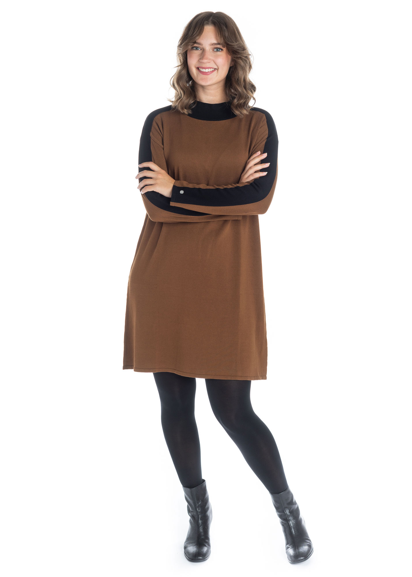 Titti dress  brandy