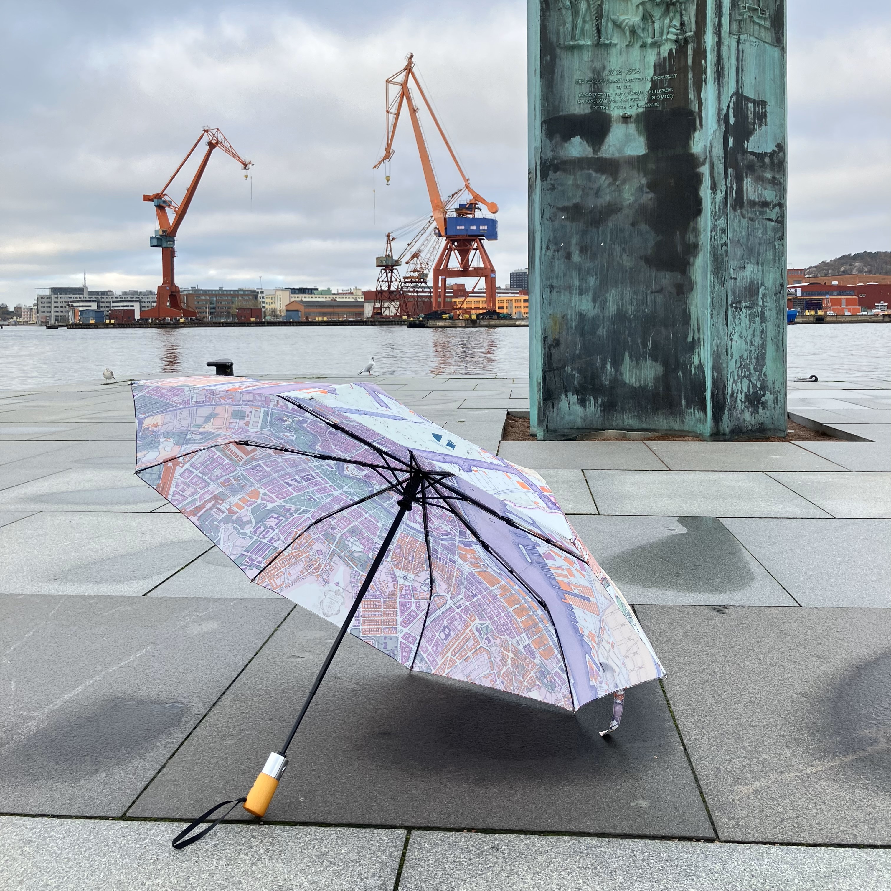 Paraply med karta över Göteborg - 3