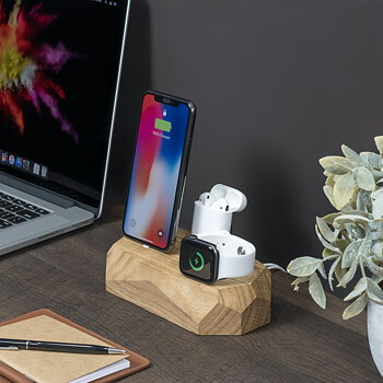 Triple Wooden Dock for IPhone, Apple Watch and AirPods