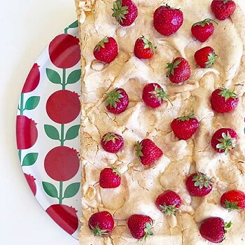 Tray 35 cm, LINGONBERRY