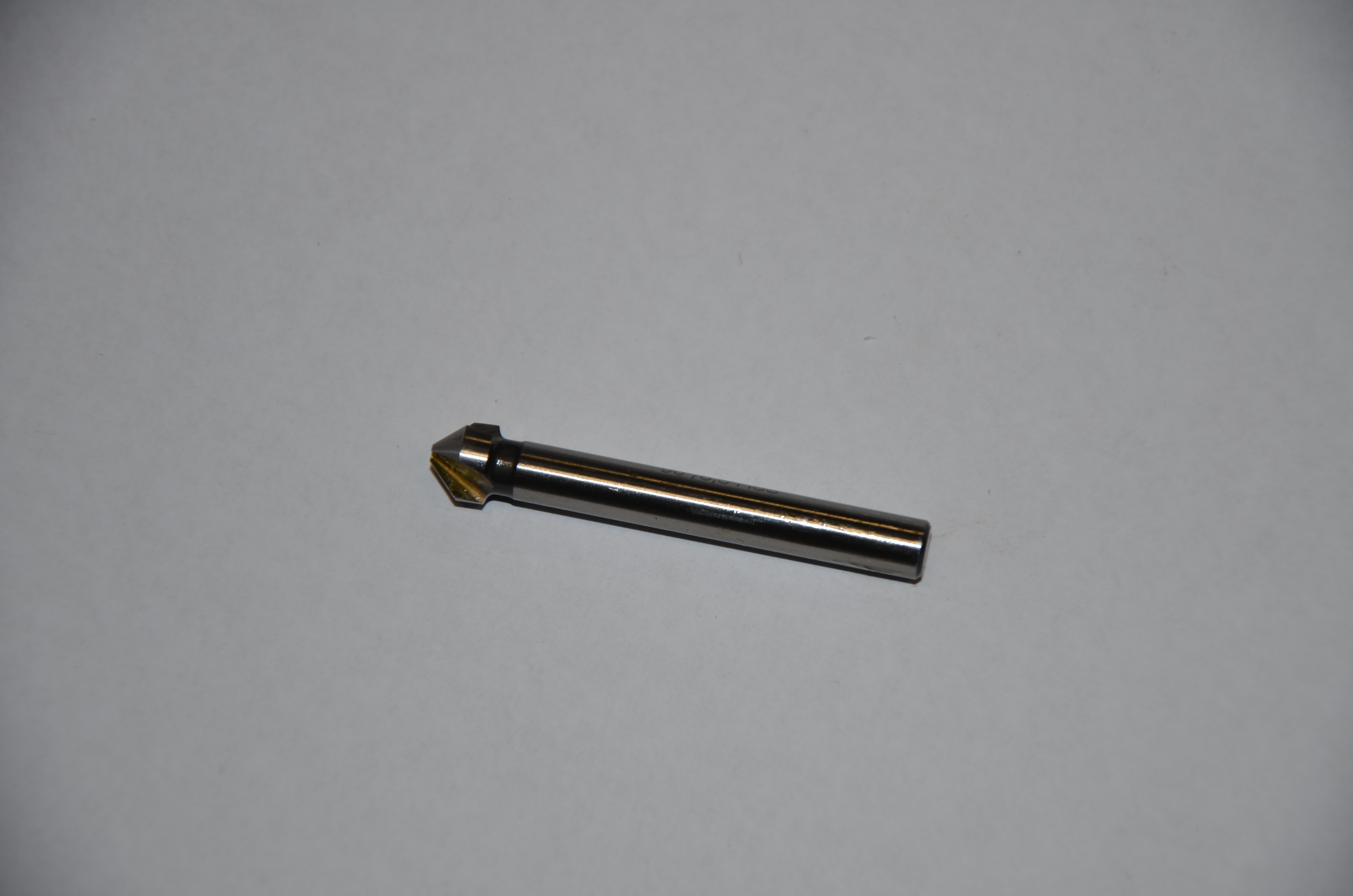 Försänkare cyl.fäste 8,3/6 mm, 90 grader