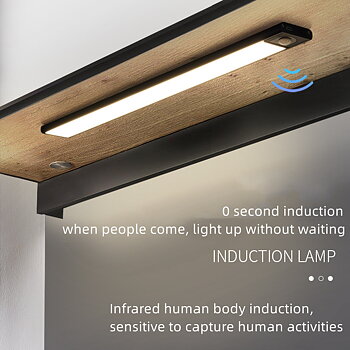 LED Lampa  L=20cm spar enegi tänds via rörelsedetektor USB Laddning 
