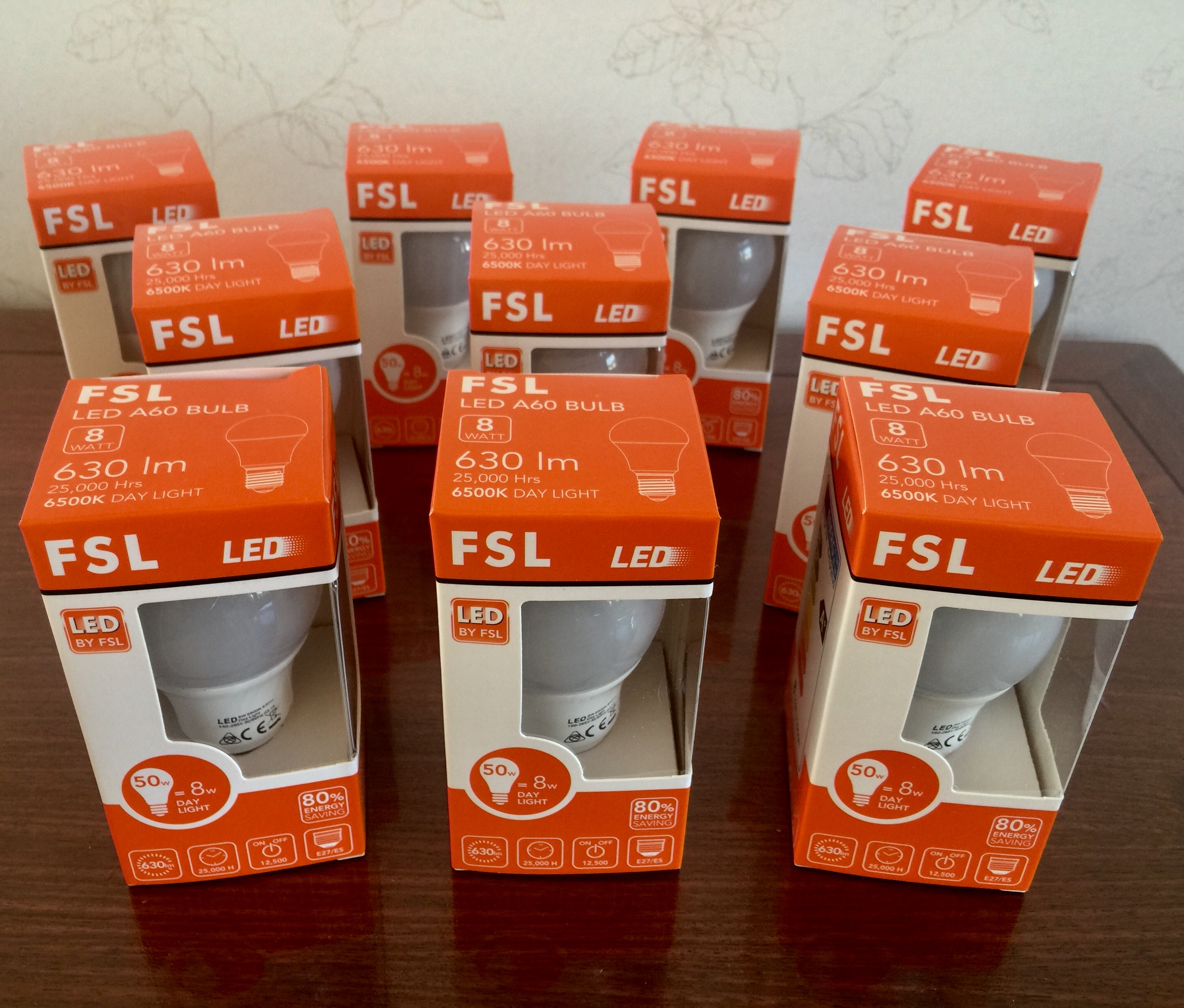 Paket 10st 8W E27 6500K LED Lampa Glob Normallampa 