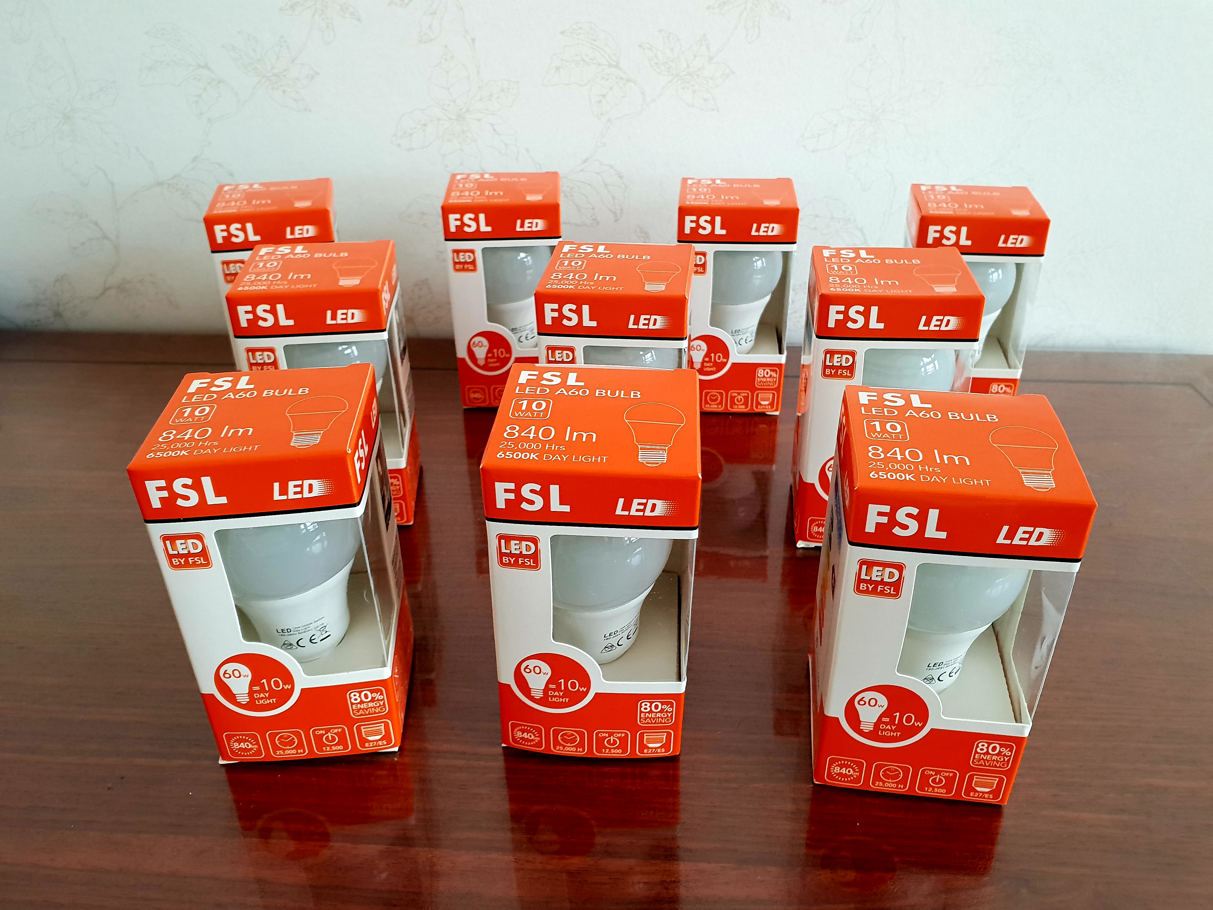 Paket 10st 10W E27 6500K LED Lampa Glob Normallampa 