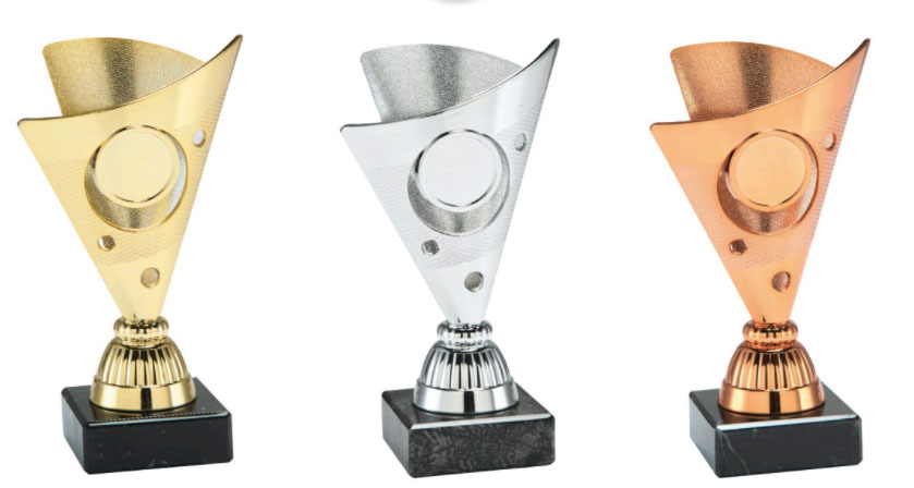 Pokal/Statyett Norrtälje - 155 mm - Guld, Silver, Brons - Inklusive skylt med text