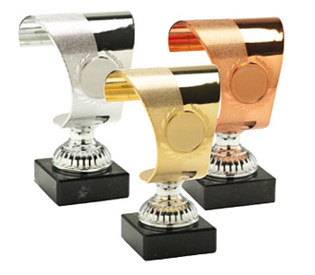Statyett Skara - 135 mm -  Guld, Silver eller Brons - Inklusive skylt med text - UTGÅENDE MODELL