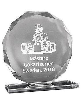 Glasstatyett Hedvig - 3 olika storlekar - Inklusive Glasgravyr