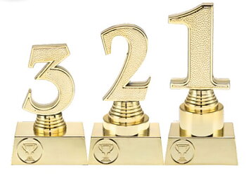 Statyett Guld Podium Sport Trophies - 135/155/170 mm - Inklusive skylt med text