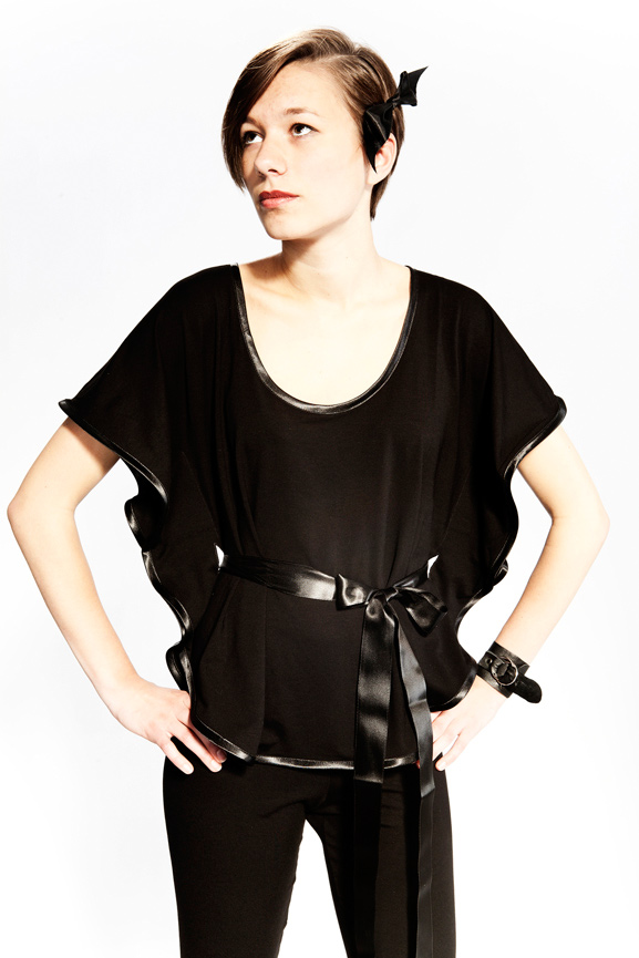 Bat top Black