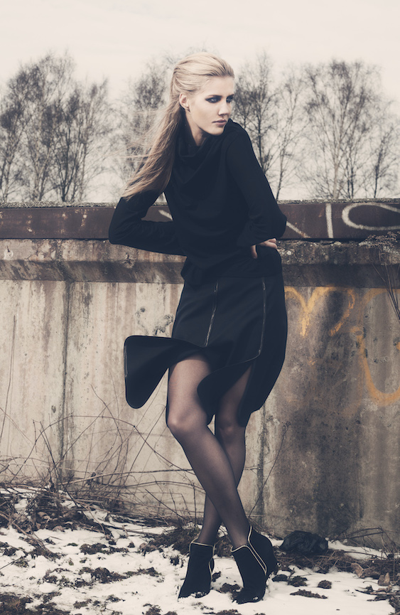 Petal  Black - 2