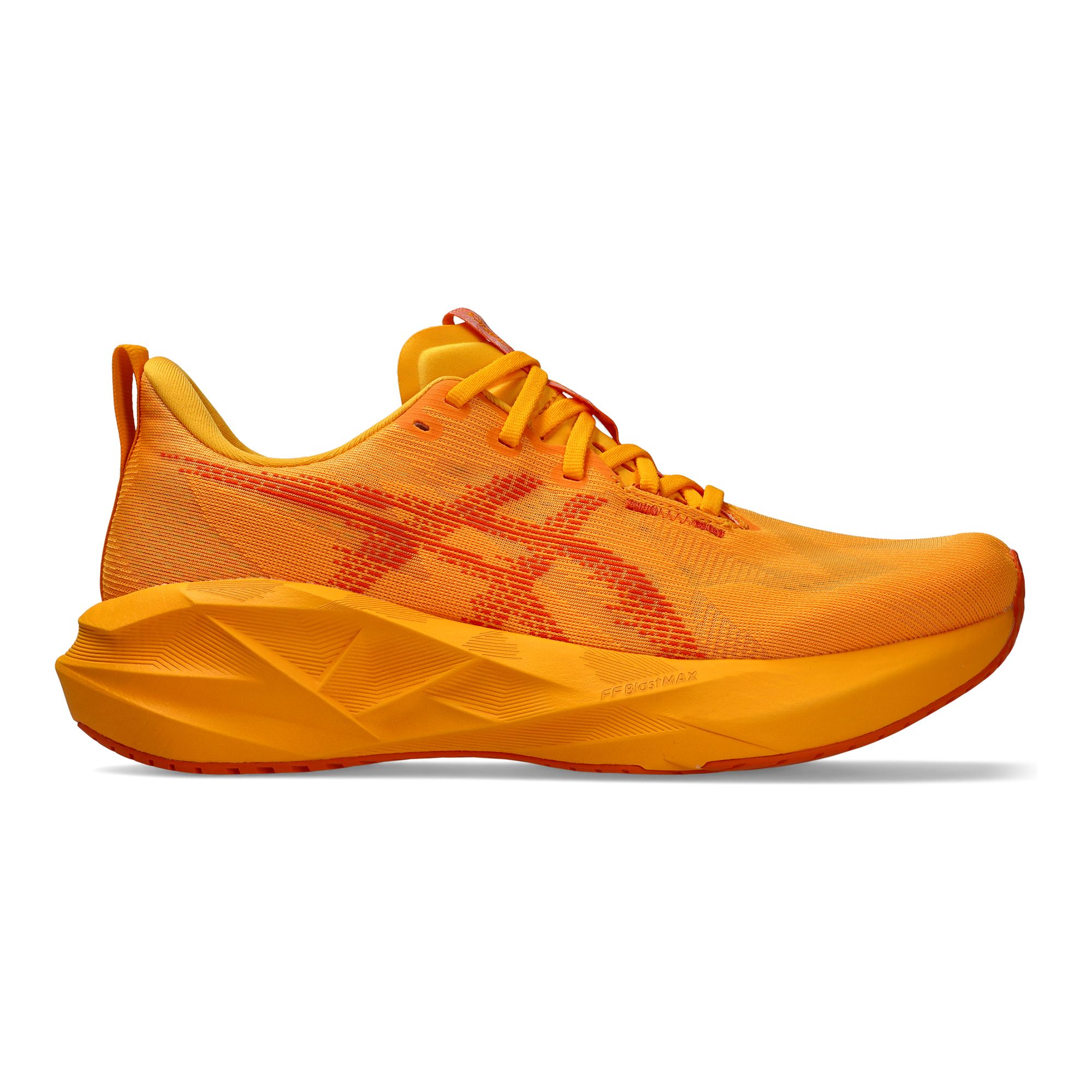 Asics Novablast 5 M