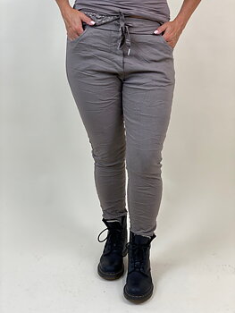 Magisk byxa Signe, Taupe -Mix By Heart
