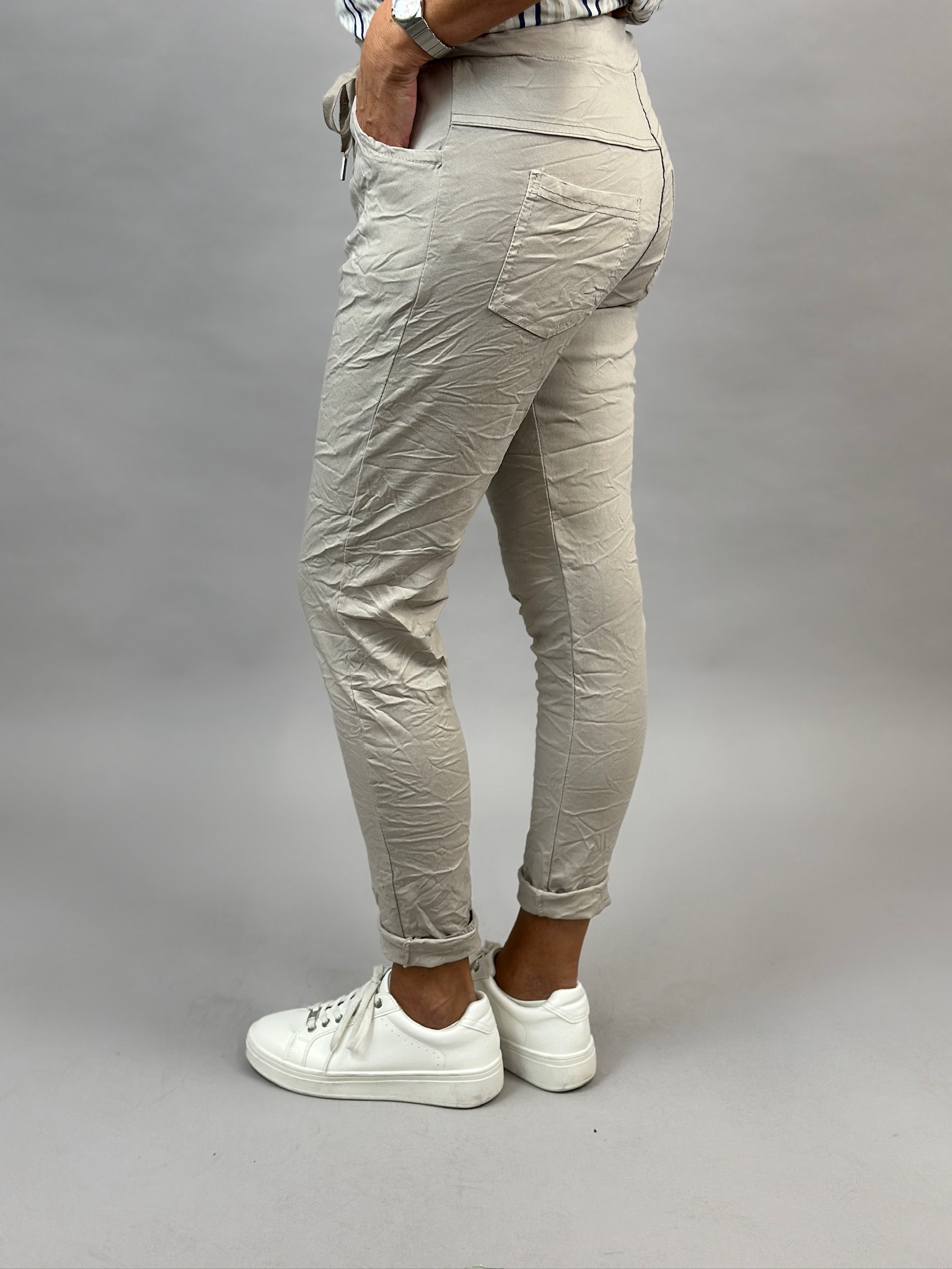 Magisk byxa Signe, Beige -Mix By Heart