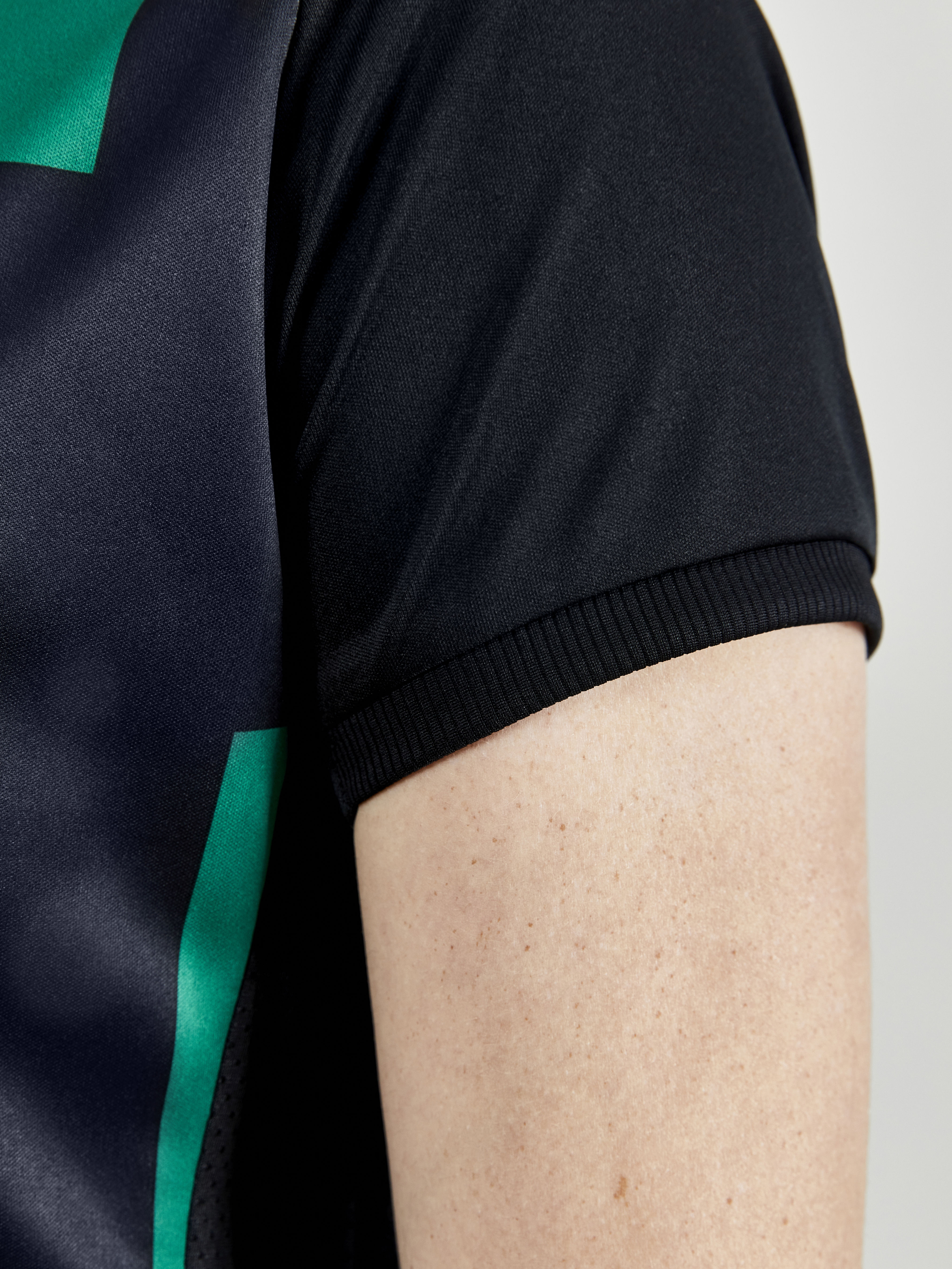 PROGRESS 2.0 STRIPE JERSEY W - 56