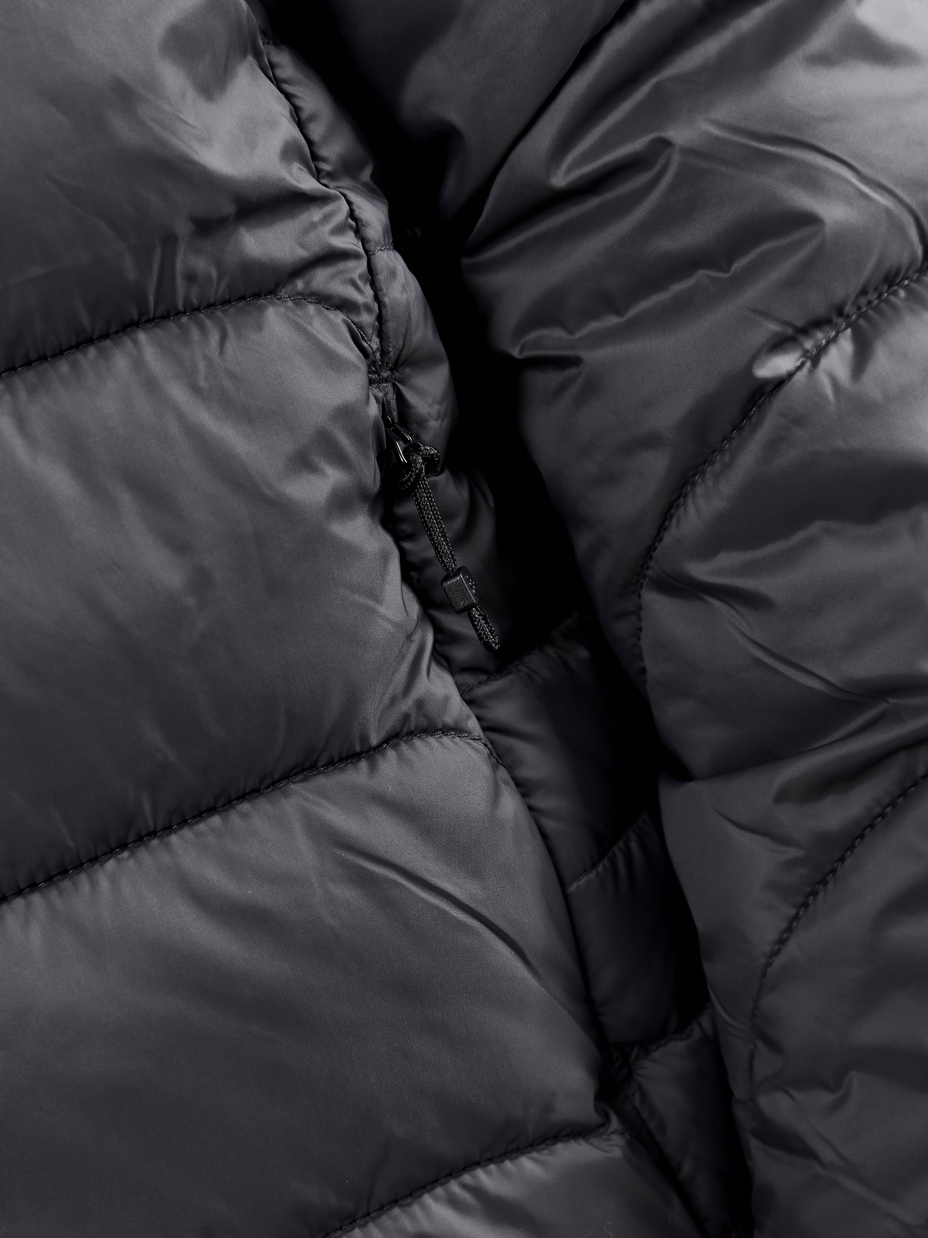 CORE EXPLORE ISOLATE JACKET JR - 33