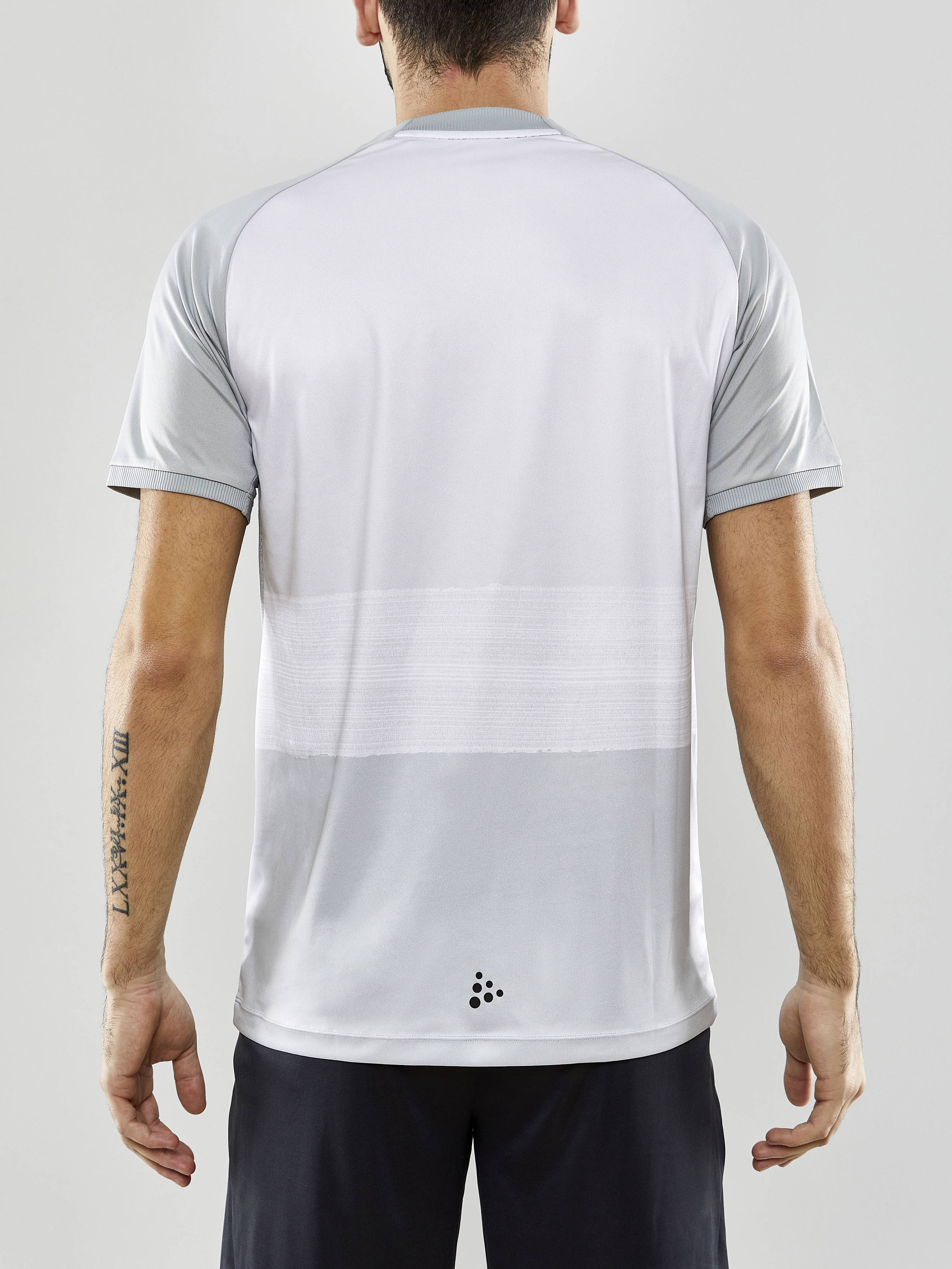 EVOLVE REFEREE JERSEY M - 18