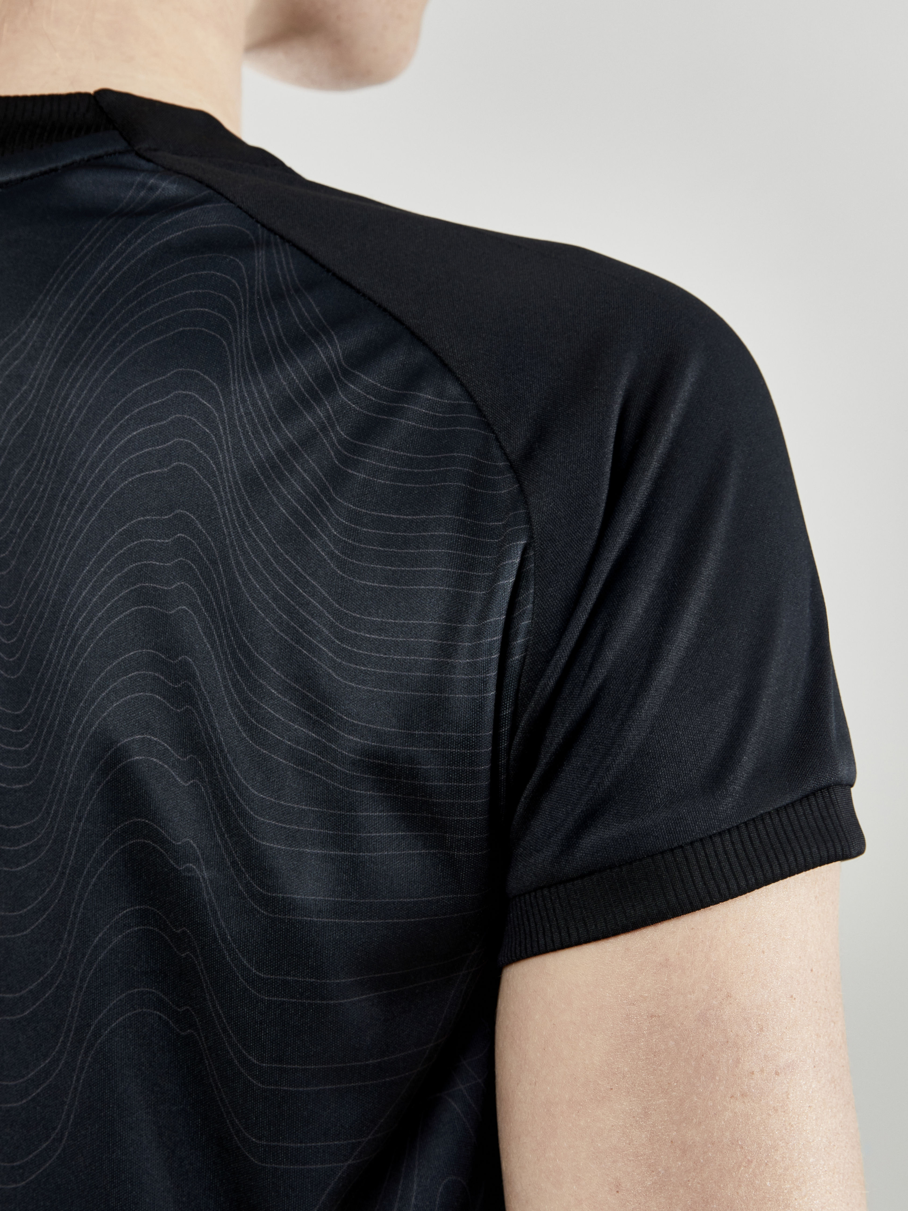 EVOLVE REFEREE JERSEY W - 24