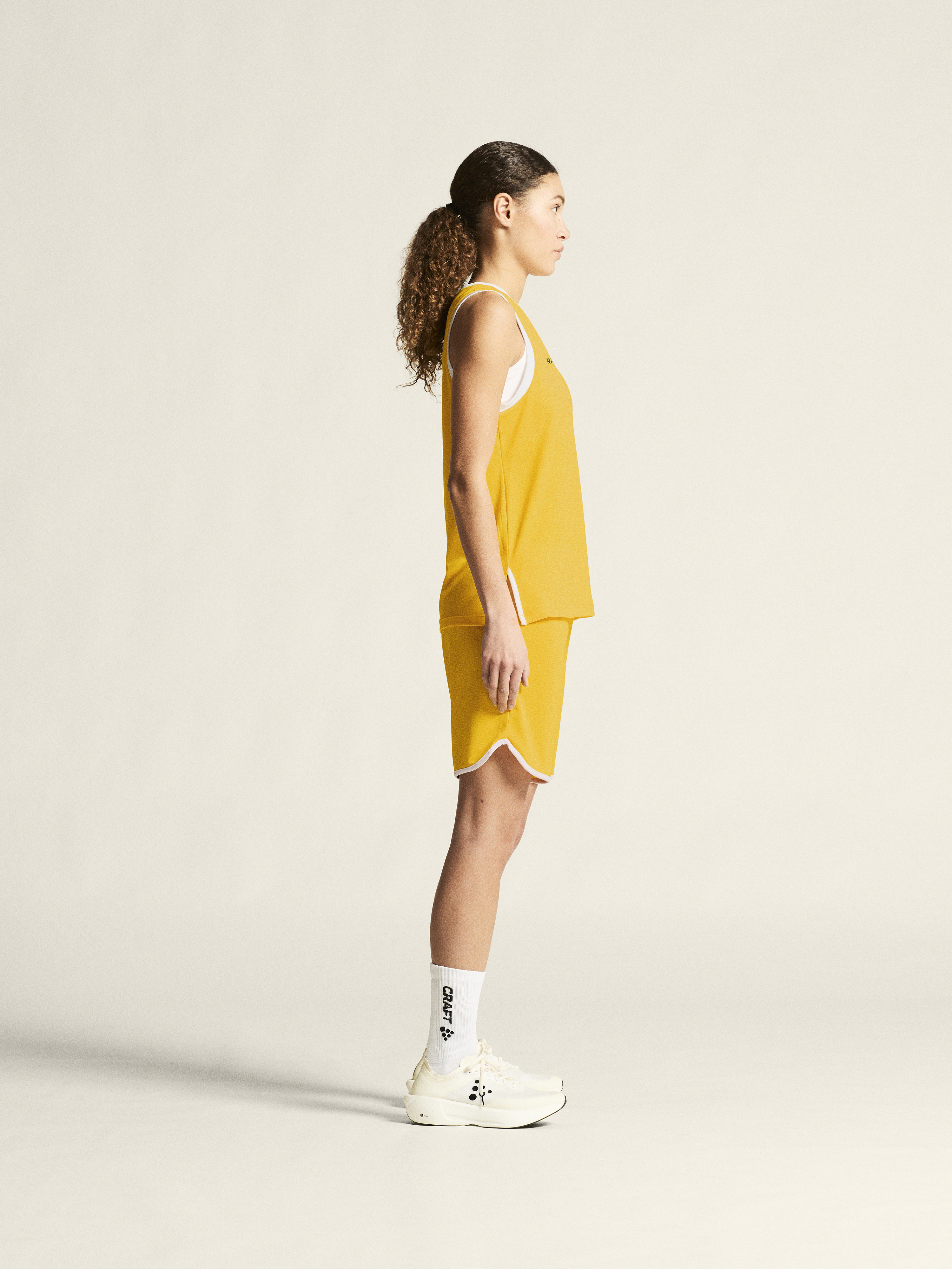 PROGRESS BASKET SINGLET W - 16