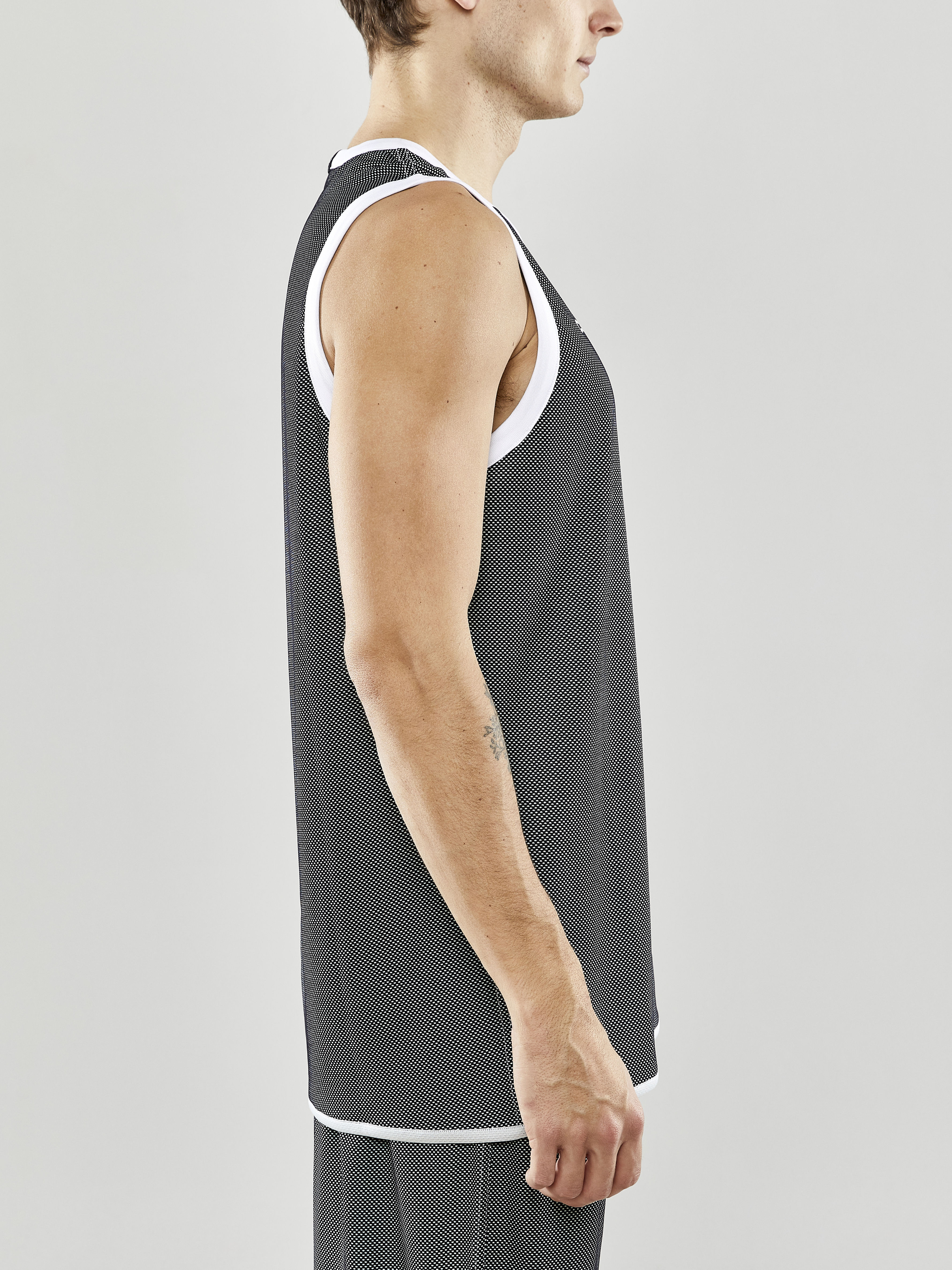 PROGRESS REVERSIBLE BASKET SINGLET M - 15