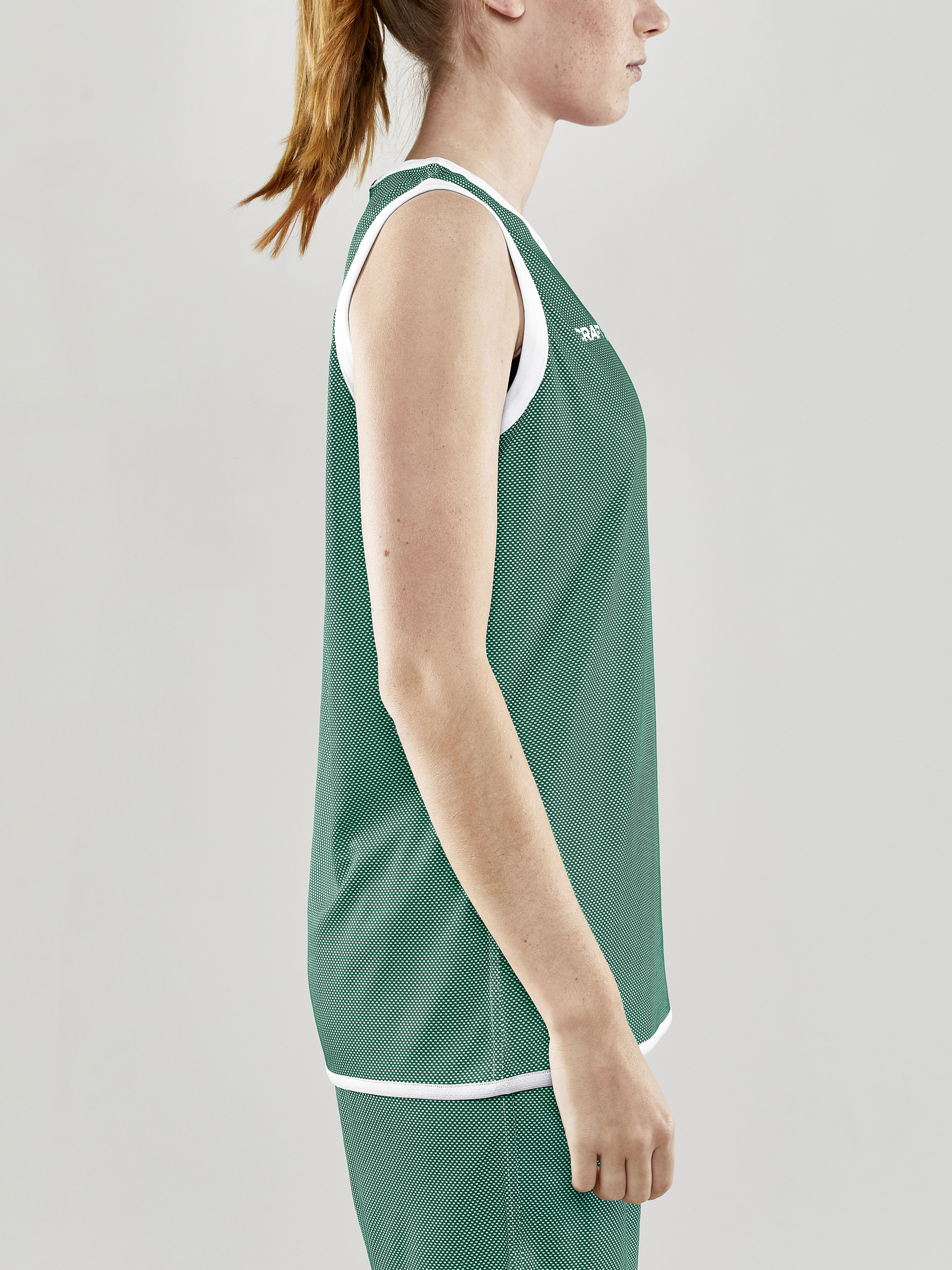 PROGRESS REVERSIBLE BASKET SINGLET W - 10