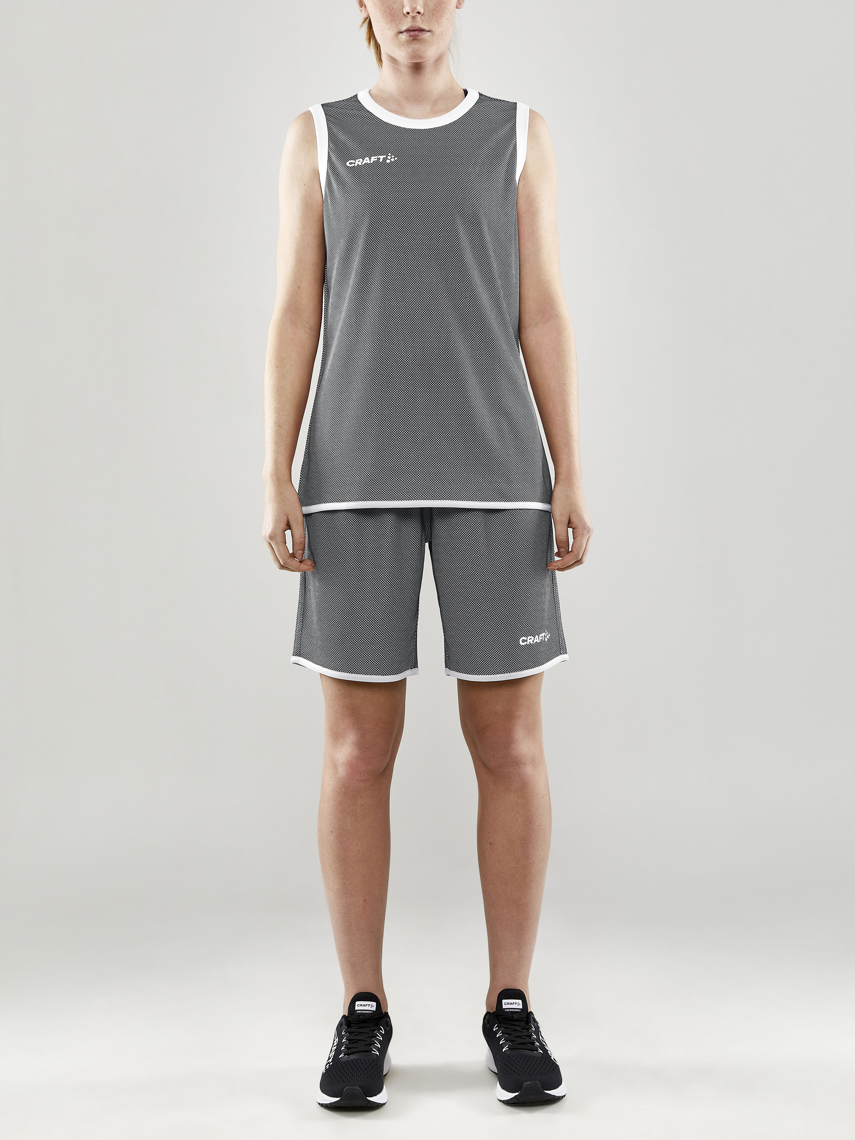 PROGRESS REVERSIBLE BASKET SINGLET W - 21