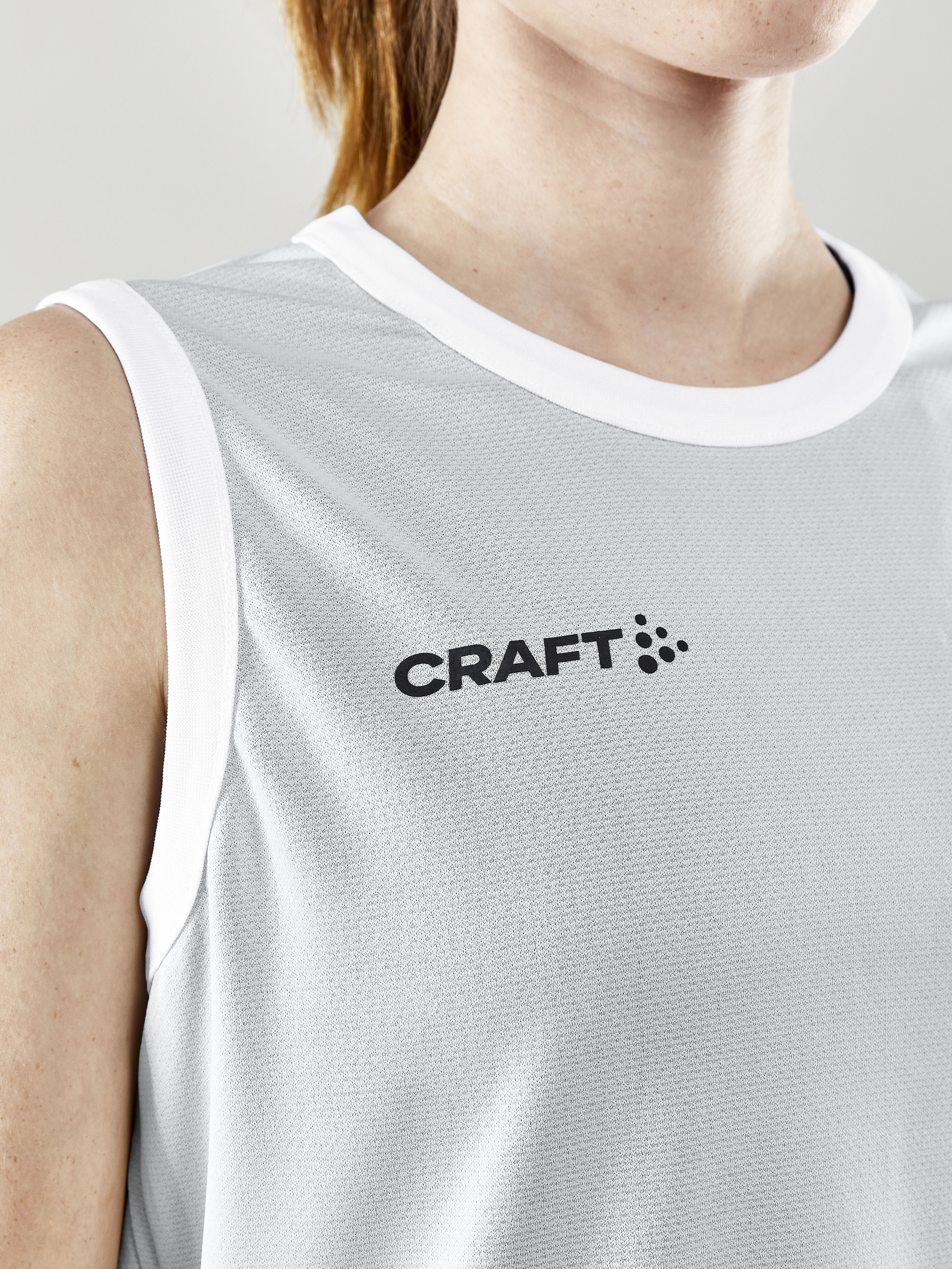 PROGRESS REVERSIBLE BASKET SINGLET W - 16